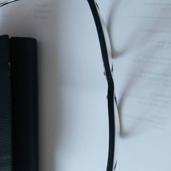 Burberry Made in Italy Eyewear & Case - Picture 9 of 16